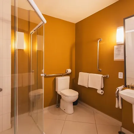 Hotel Cassino Tower Sao Jose Do Rio Preto By Nacional Inn Exterior photo